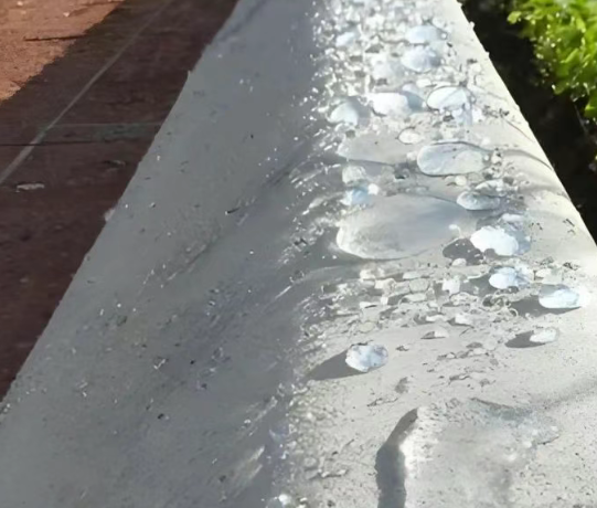 瓯海硅烷浸渍涂料在混凝土保护中的应用