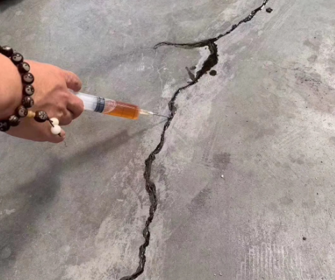 瓯海混凝土裂缝修补技术详解​